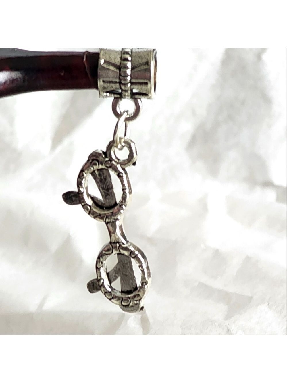 EYEGLASSES👓 Charm Compatable Pandora Or use as Necklace - Picture 2 of 5
